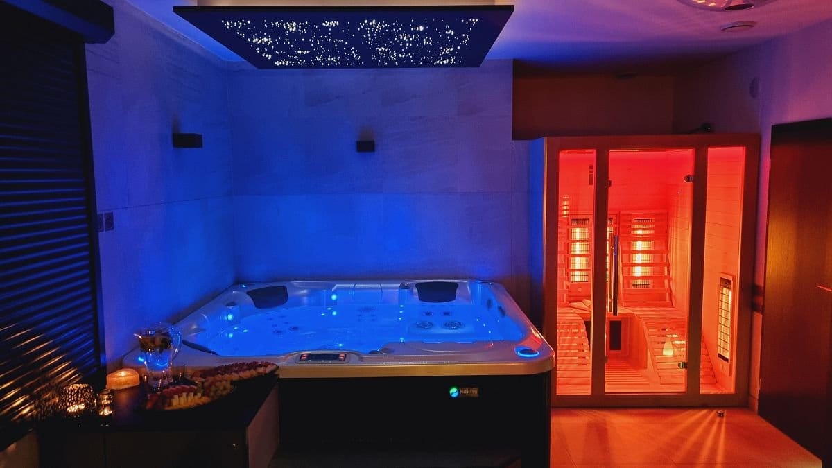 WELLNESS RELAX - luxusní privátní wellness (Praha 14)